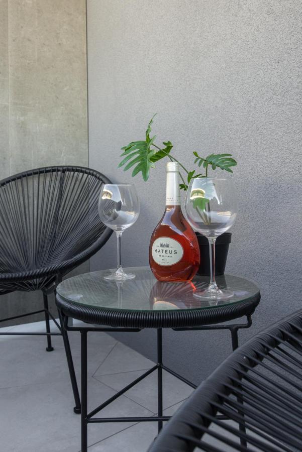 Signature Aveiro City Flat By Home Sweet Home Aveiro Exterior photo