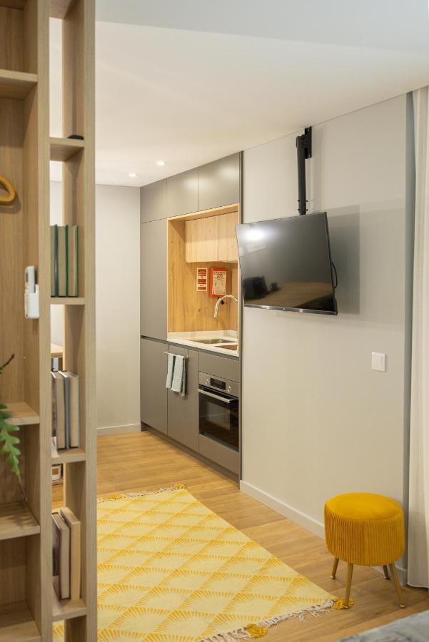 Signature Aveiro City Flat By Home Sweet Home Aveiro Exterior photo